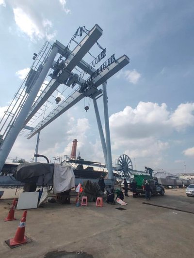 GANTRY CRANE 20+20TONS