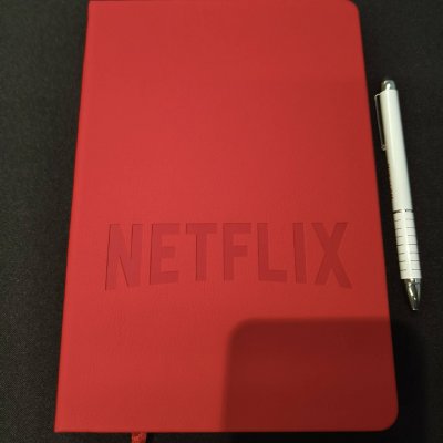 Mac installation atmosphere at Netflix event