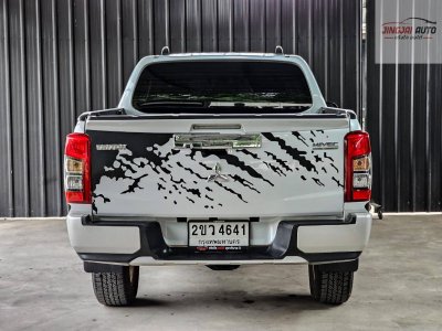  Mitsubishi ​Triton​ 2.4Plus GT 4ประตู ปี2019 สี Pearl White