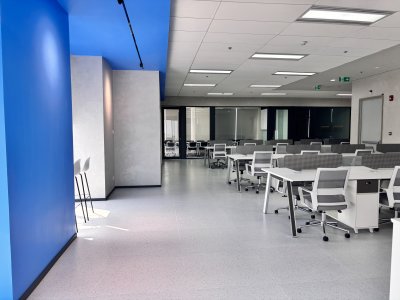 Midea 15 Floor RatChayothin Hills