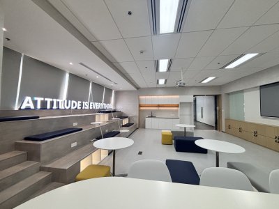 Midea 15 Floor RatChayothin Hills