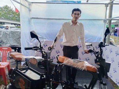 Thailand - Cambodia Cross Border Trade Expo (Kronos E-Bike distributed by Royal Deer K The Crown Co.,Ltd.) 23-25 Sep 2022 Surin Province งานการพัฒนาการค้าชายแดนไทย - กัมพูชา (สุรินทร์โมเดล เฟส 2) 23-25 กันยายน 2565 ณ ตลาดอาเซียน ด่านช่องจอม อ.กาบเชิง จ.สุ