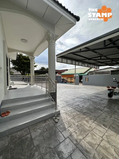บ้านคุณต้อม จ.นครราชสีมา ลาย Ashlar Slate