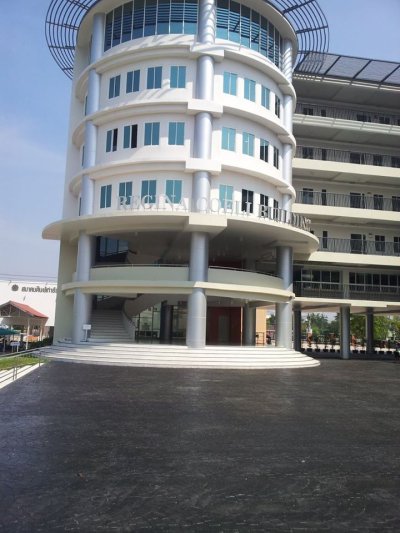 โรงเรียนอัสสัมชัญ