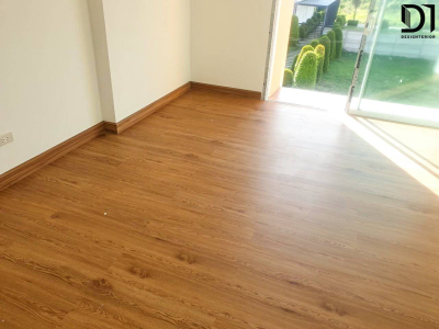 งานพื้น SPC และบัวเชิงผนัง - โครงการบ้านแสนสำราญ