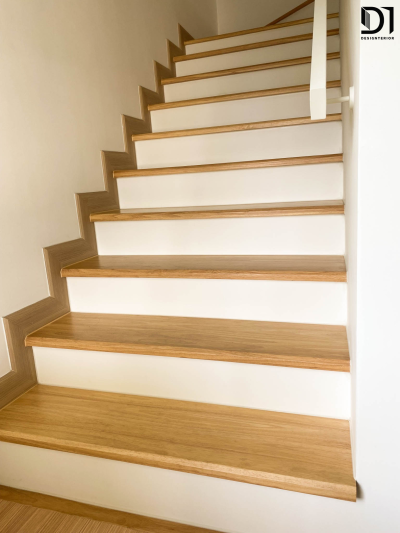 งานบันไดไม้ - โครงการหมู่บ้านสาริน