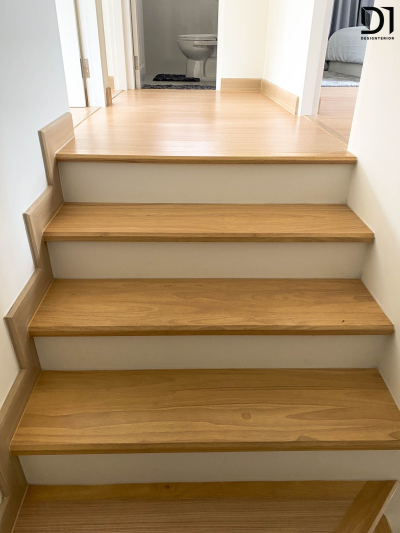 งานบันไดไม้ - โครงการหมู่บ้านสาริน