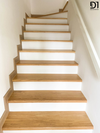 งานบันไดไม้ - โครงการหมู่บ้านสาริน