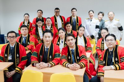 The atmosphere of a doctoral graduation ceremony