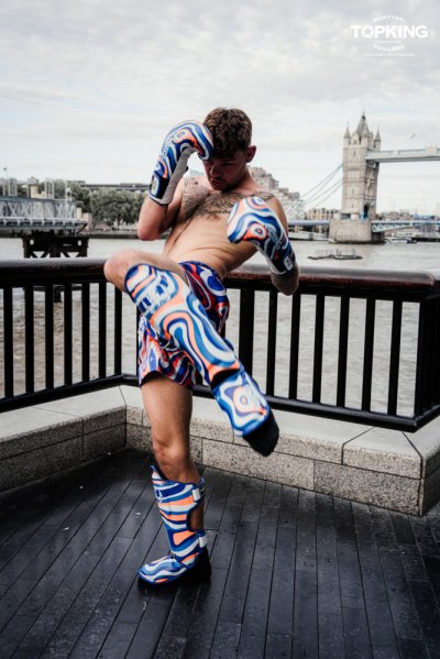 LONDON GALLERY