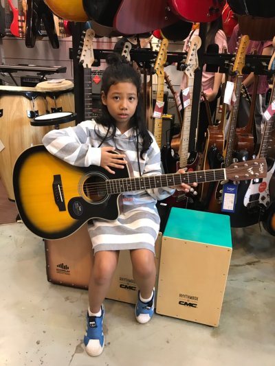 ลูกค้า Music Store