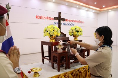 พิธีเข้าประจำกองลูกเสือ เนตรนารี สามัญรุ่นใหญ่ ม.1