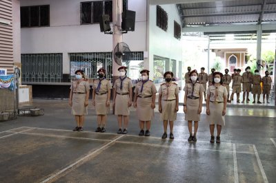 พิธีเข้าประจำกองลูกเสือ เนตรนารี สามัญรุ่นใหญ่ ม.1