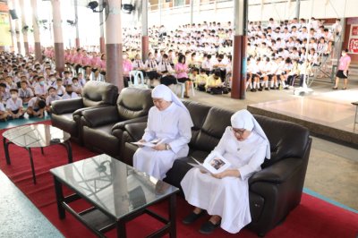 พิธีมิสซาเปิดปีการศึกษา 2567 และต้อนรับซิสเตอร์อริสรา สุริปะ  ซิสเตอร์ประทุมวัลย์  กิจแก้ว