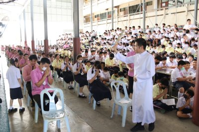 พิธีมิสซาเปิดปีการศึกษา 2567 และต้อนรับซิสเตอร์อริสรา สุริปะ  ซิสเตอร์ประทุมวัลย์  กิจแก้ว