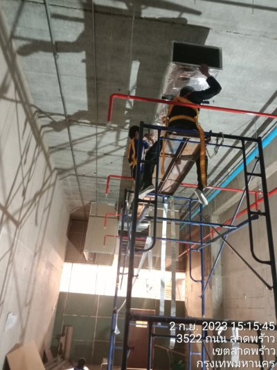 ติดตั้งแอร์ AHU และ ดักซ์ (Duct) ดาลาโรสคลินิก สาขาเดอะมอลล์บางกะปิ