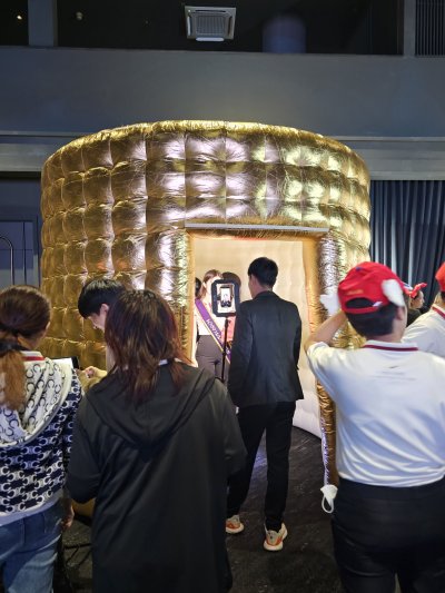 360 Video Booth in Galaxy Tunnel