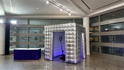 360 Video Booth in Cube