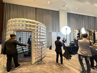 360 Video Booth in Galaxy Tunnel