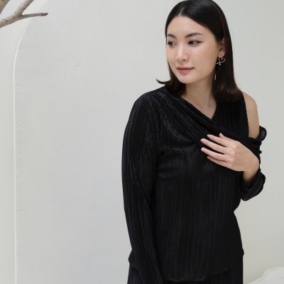 PLEATED Blouse