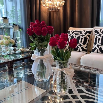Holland and English Rose Vase