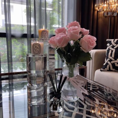 Holland and English Rose Vase