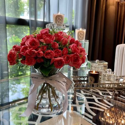 Holland and English Rose Vase