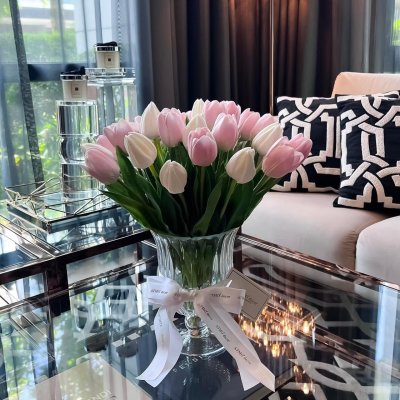 Tulip Vase