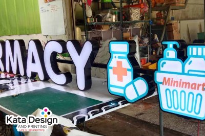 Phuket Sign Installation