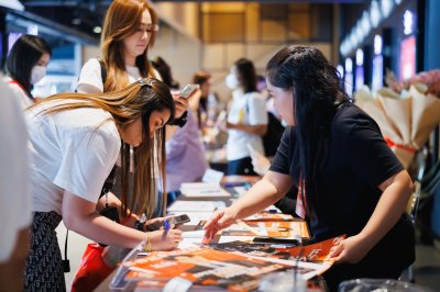 Sornram Fan Meeting