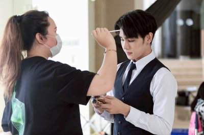 Crazy Handsome Rich