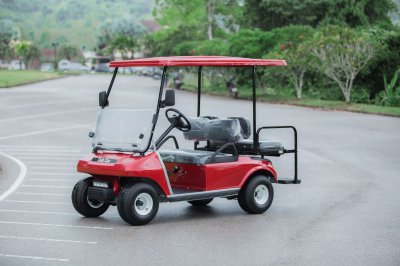 Club Car DS 2+2 สีแดง