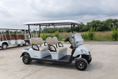 EZGO LXI 4 ที่นั่ง