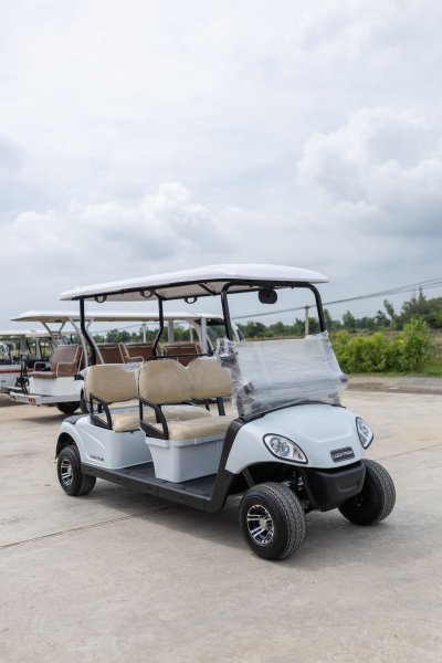 EZGO LXI 4 ที่นั่ง