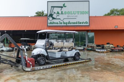 ส่งมอบ EZGO LXI 4 ที่นั่ง