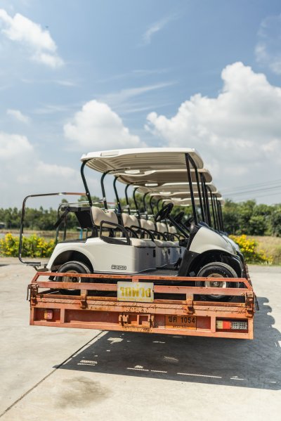 ส่งมอบรถขาย EZGO RXV ตามสภาพ 10 คัน