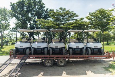 ส่งมอบรถขาย EZGO RXV ตามสภาพ 10 คัน