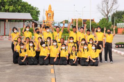 กิจกรรมบำเพ็ญประโยชน์ เนื่องในวันเฉลิมพระชนมพรรษา พระบาทสมเด็จพระเจ้าอยู่หัว ปีการศึกษา 2566