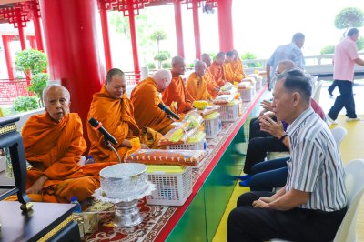 ทำบุญโรงเรียนวุฒิวิทยา 2