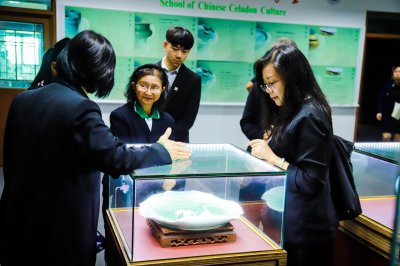 สำนักงานคณะกรรมการส่งเสริมการศึกษาเอกชนเยี่ยมคณะครูอาสาสมัครจีน