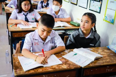 สำนักงานคณะกรรมการส่งเสริมการศึกษาเอกชนเยี่ยมคณะครูอาสาสมัครจีน