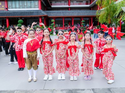 ภาพบรรยากาศกีฬาสีระดับประถมศึกษาและมัธยมศึกษา ประจำปีการศึกษา 2568