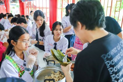บรรยากาศกิจกรรมวันไหว้บ๊ะจ่าง (端午节)