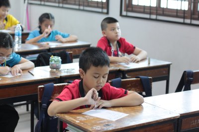 กิจกรรม English Week จัดโดย กลุ่มสาระการเรียนรู้ภาษาต่างประเทศ 