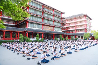 กิจกรรมสวดมนต์ประจำเดือนพฤษภาคม 