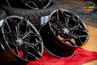 V-RACING VZ01 Gloss Black