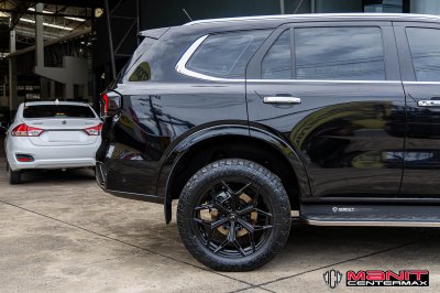 Ford Everest V-RACING VZ01 Gloss Black & Matt Black