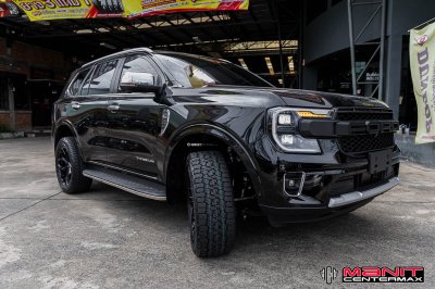 Ford Everest V-RACING VZ01 Gloss Black & Matt Black