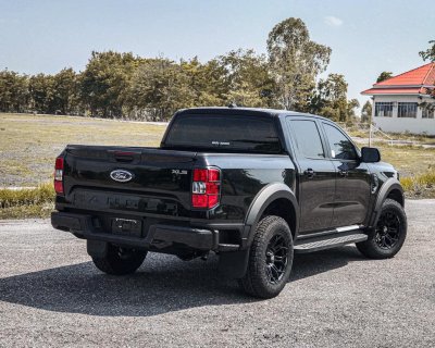 Ford Ranger Mohawk WP953 Gloss Black & Matt Black