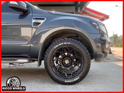 Ford Ranger Mohawk WP953 Gloss Black & Matt Black